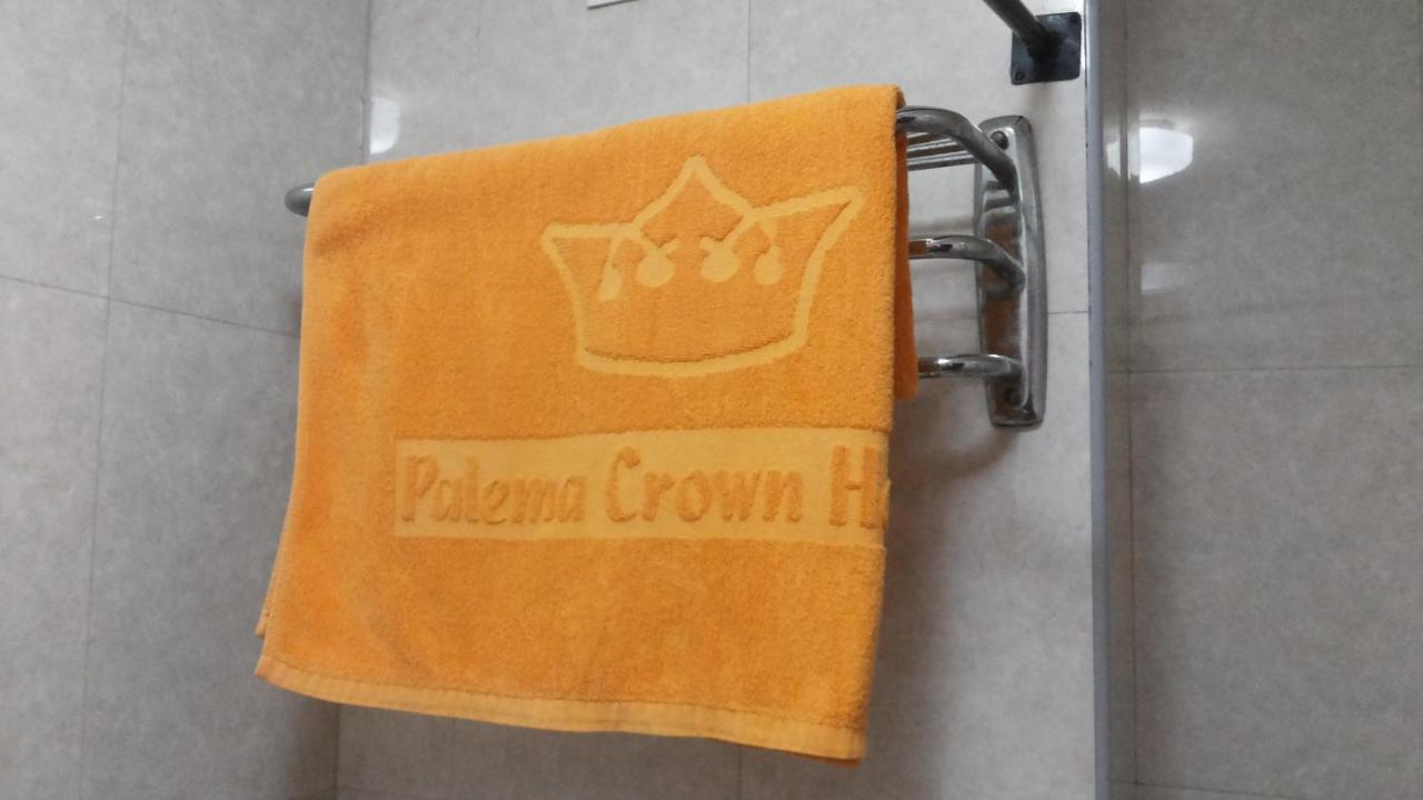 Palema Crown Hotel Gulu ภายนอก รูปภาพ