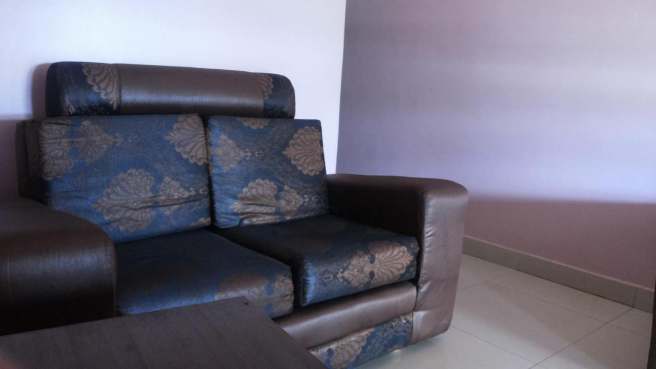 Palema Crown Hotel Gulu ภายนอก รูปภาพ