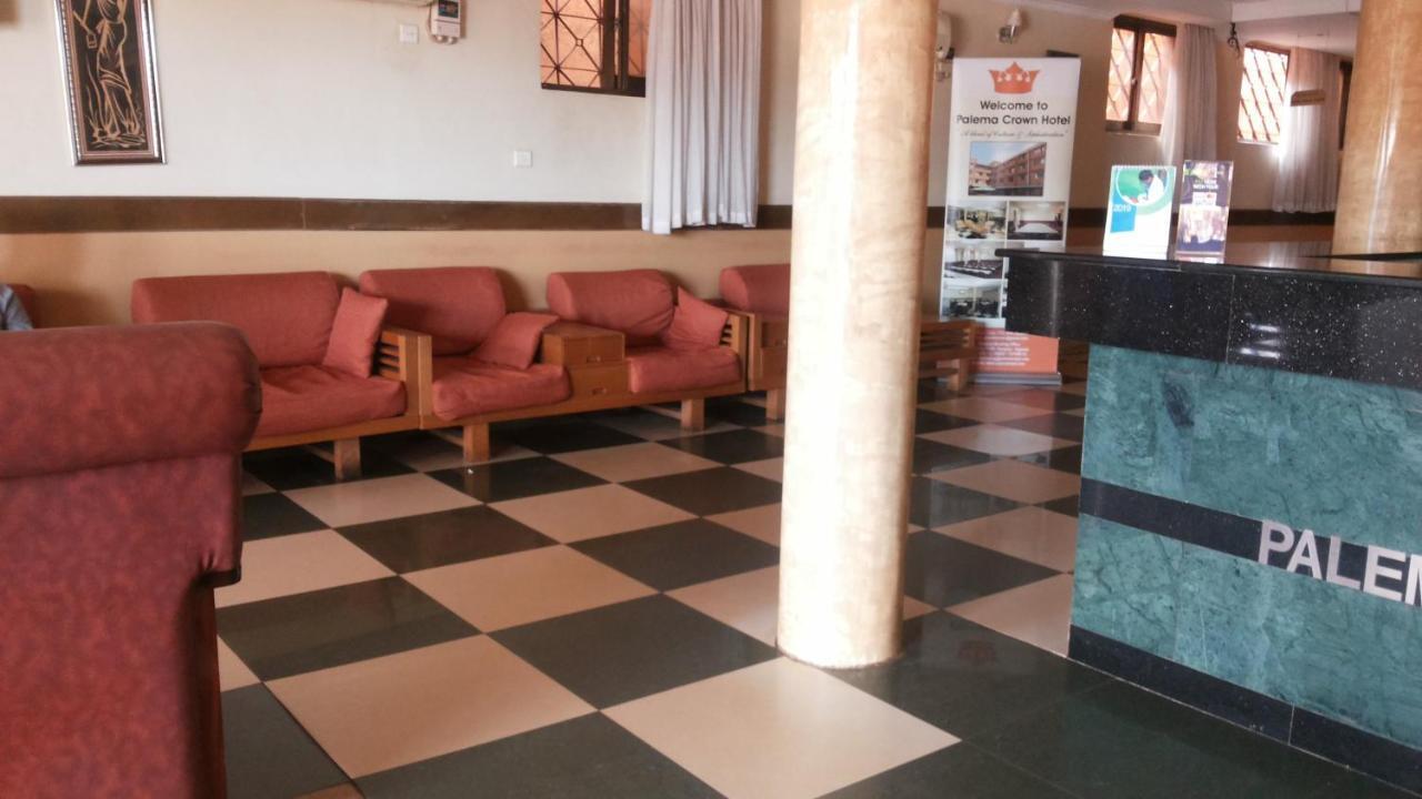 Palema Crown Hotel Gulu ภายนอก รูปภาพ